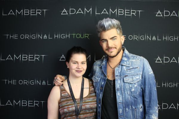 Créditos: Adam Lambert Fans
