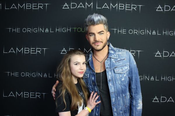 Créditos: Adam Lambert Fans
