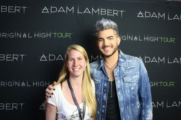 Créditos: Adam Lambert Fans
