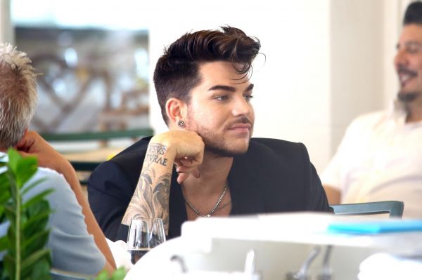 Créditos: @adamlambert_pic
