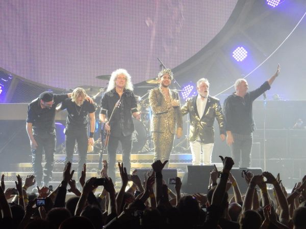 Créditos: @adamlambert_pic
