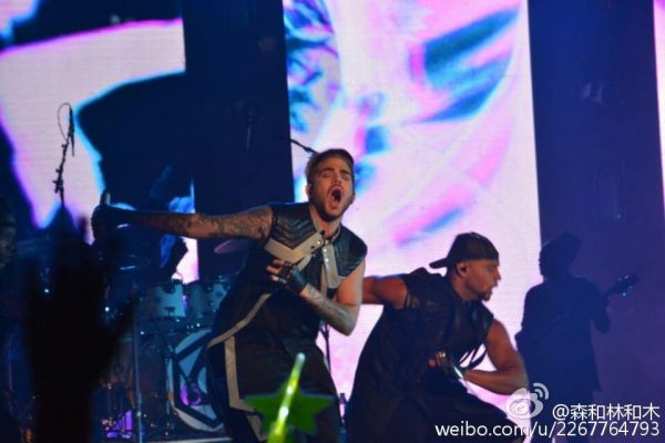 Créditos: @adamlambert_pic
