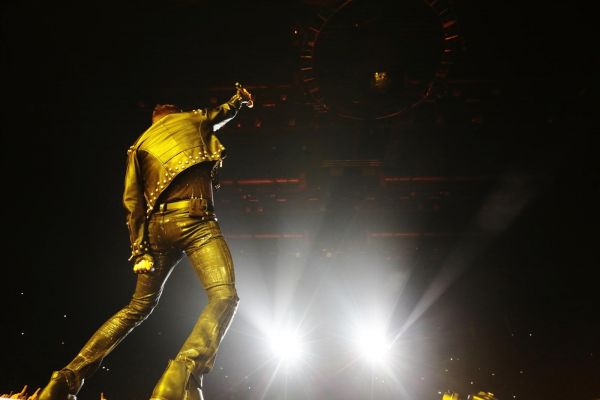 Créditos: @adamlambert_pic
