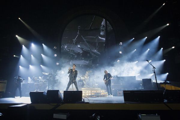 Créditos: @adamlambert_pic
