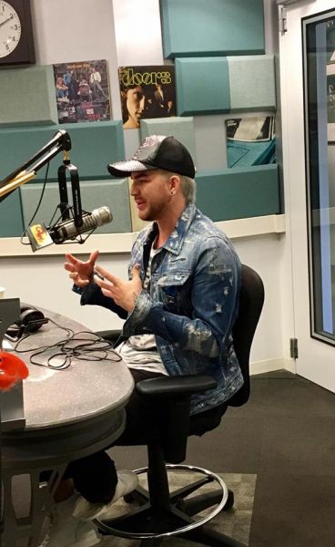 Créditos: Q104.3 FM
