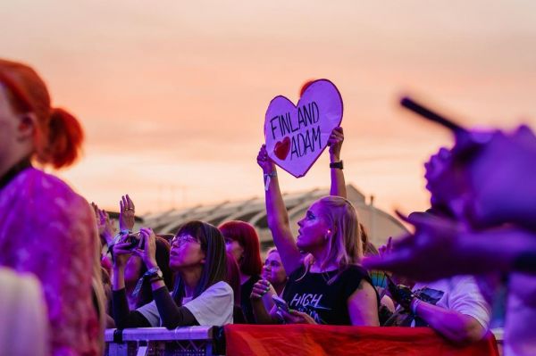 Créditos: @radionovafestivaali
