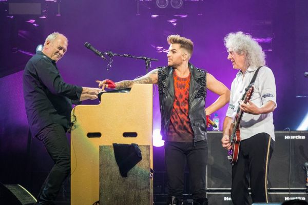 Créditos: Rock Out With My Shot
