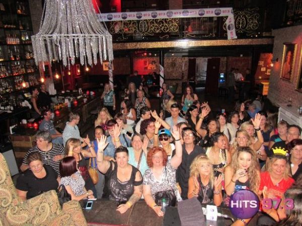 Créditos: Hits 97.3
