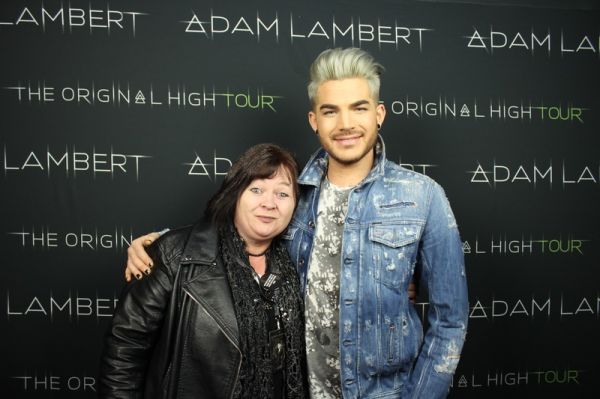 Créditos: Adam Lambert Fans
