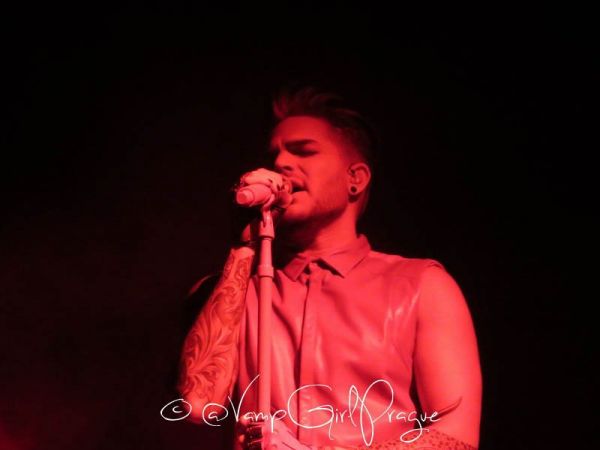 Créditos: @VampGirlPrague
