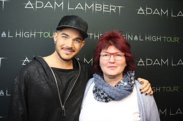 Créditos: Adam Lambert Fans
