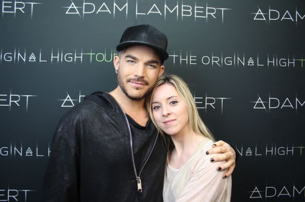 Créditos: Adam Lambert Fans
