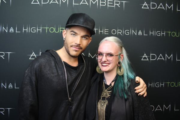 Créditos: Adam Lambert Fans
