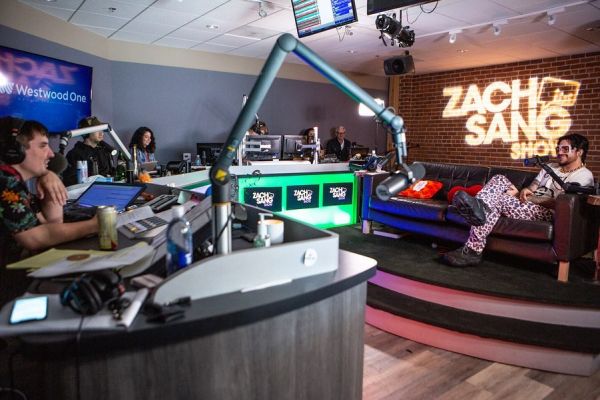 Créditos: @zachsang1
