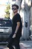 adam-lambert-102312-_28429.jpg