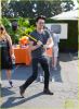 Nome da imagem=adam-lambert-hammer-time-at-just-jared-summer-kick-off-party-presented-by-mcdonalds-10.jpg
Tamanho=332KB
Dimensão=893x1222
Data Envio=04 Jun, 2013 adam-lambert-hammer-time-at-just-jared-summer-kick-off-party-presented-by-mcdonalds-10.jpg