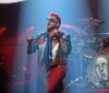Nome da imagem=adam-lambert-of-queen-adam-lambert-performs-at-sap-center-on-june-29-picture-id803725790.jpg
Tamanho=44KB
Dimensão=612x524
Data Envio=01 Jul, 2017 adam-lambert-of-queen-adam-lambert-performs-at-sap-center-on-june-29-picture-id803725790.jpg