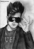 Nome da imagem=adam_portraits.jpg
Tamanho=313KB
Dimensão=922x1300
Data Envio=16 Jul, 2013 adam_portraits.jpg