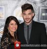 Nome da imagem=contact_leila-lambert-adam-lambert-family-equality-councils-annual_4058473.jpg
Tamanho=49KB
Dimensão=500x518
Data Envio=09 Fev, 2014 contact_leila-lambert-adam-lambert-family-equality-councils-annual_4058473.jpg