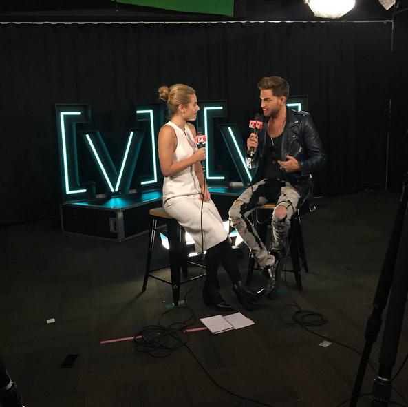 Créditos: warnermusicaustralia

