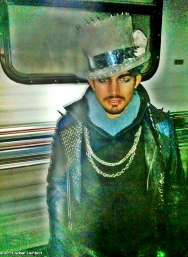 25/09
Créditos: @AdamLambert
