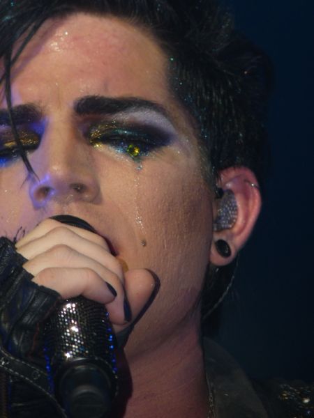 Fonte: Adam Lambert TV
