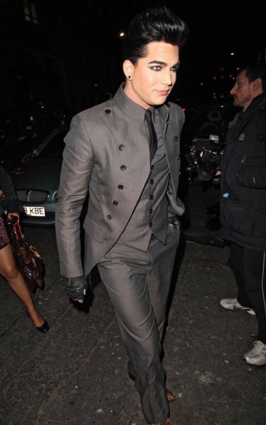 adam-lambert-050510-4_0.jpg