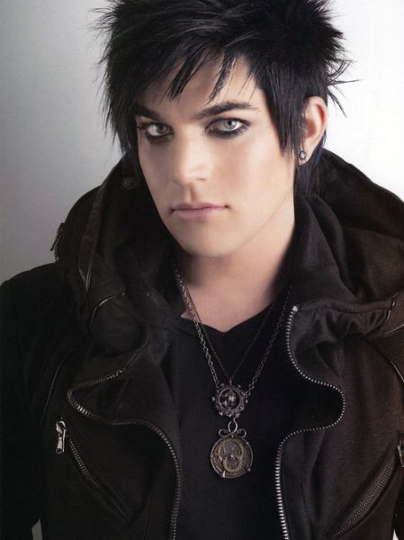 01/11
Créditos: Adam Lambert TV
